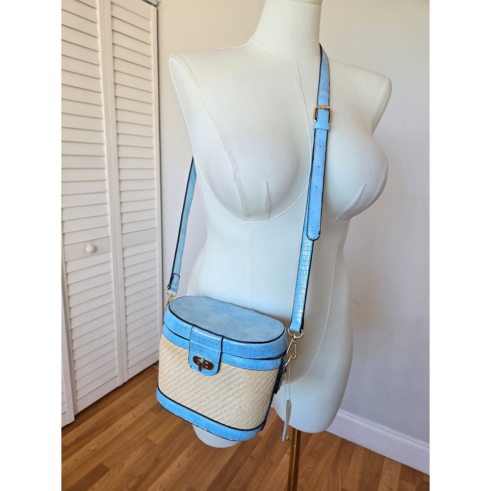 Isabelle Straw Crossbody Bag‎ Blue Faux Lizard Trim Woven Summer Coastal Chic